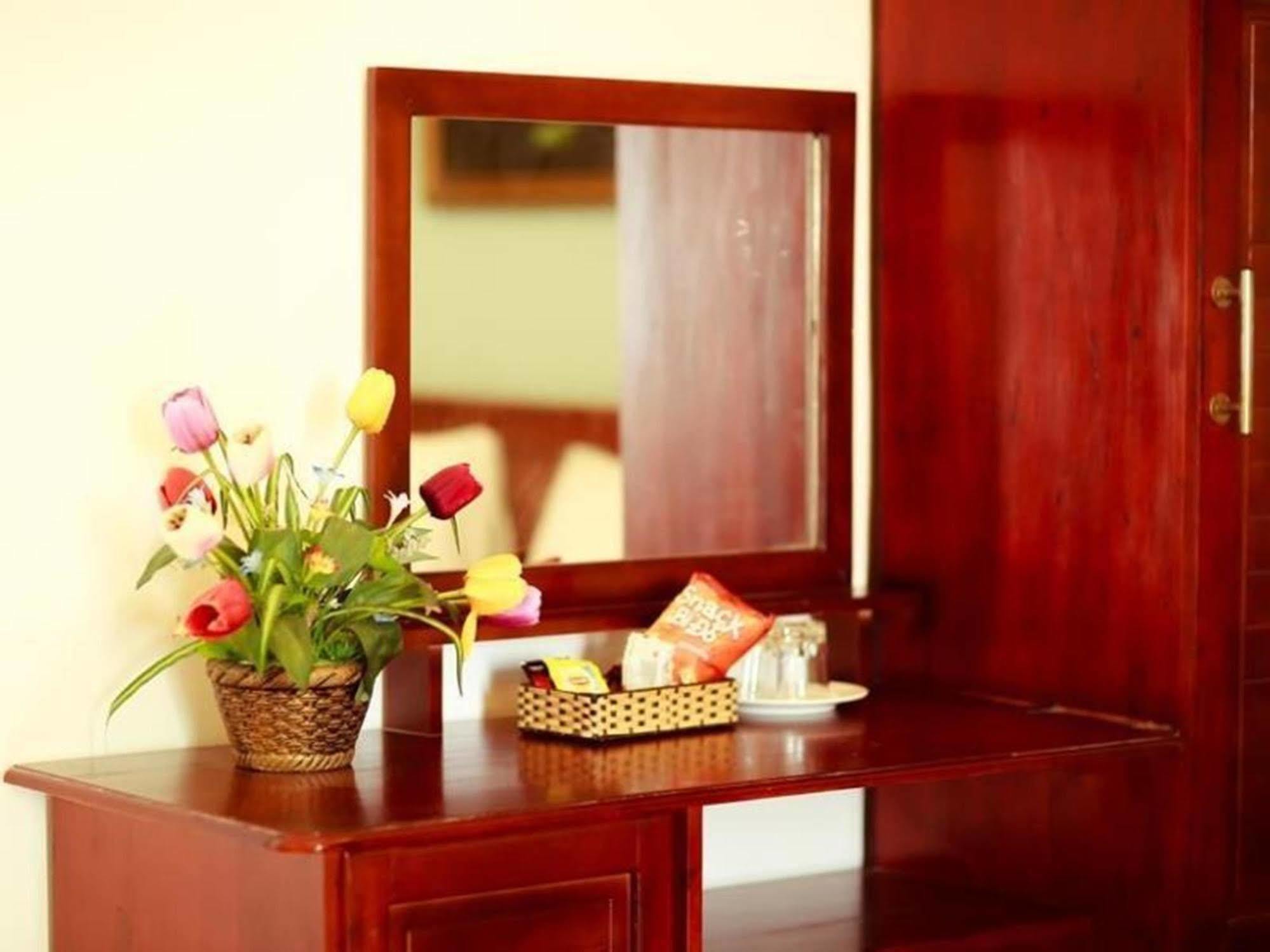 Xuan Hung Hotel Da Nang Exterior photo